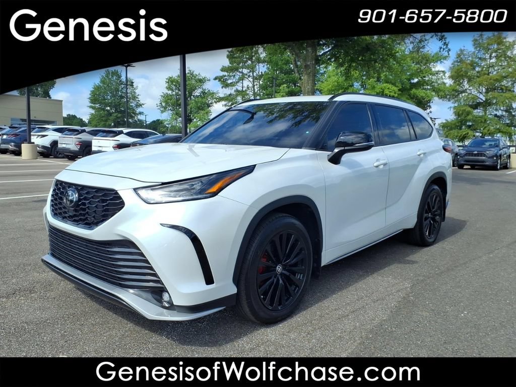 Used 2023 Toyota Highlander XSE
