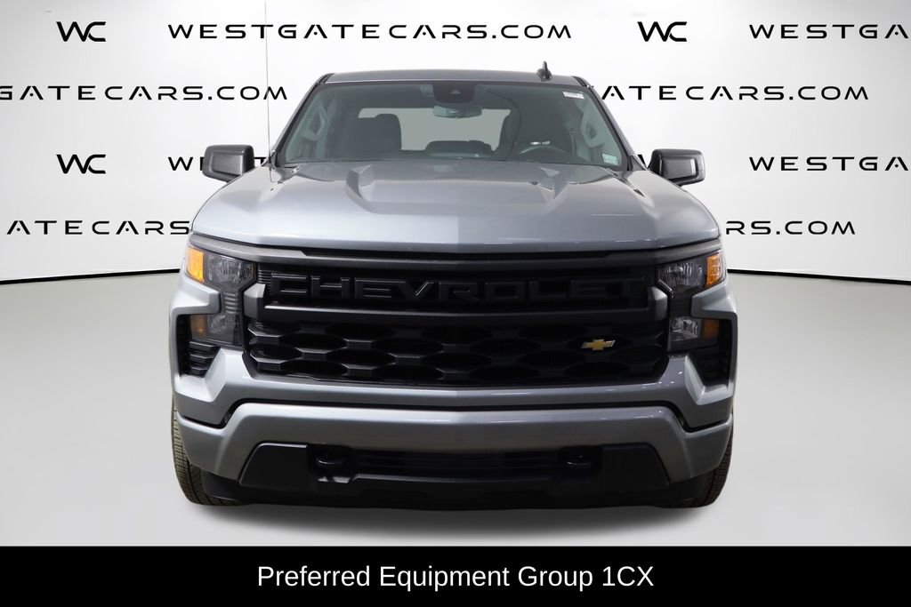 Used 2024 Chevrolet Silverado 1500 Custom image 2