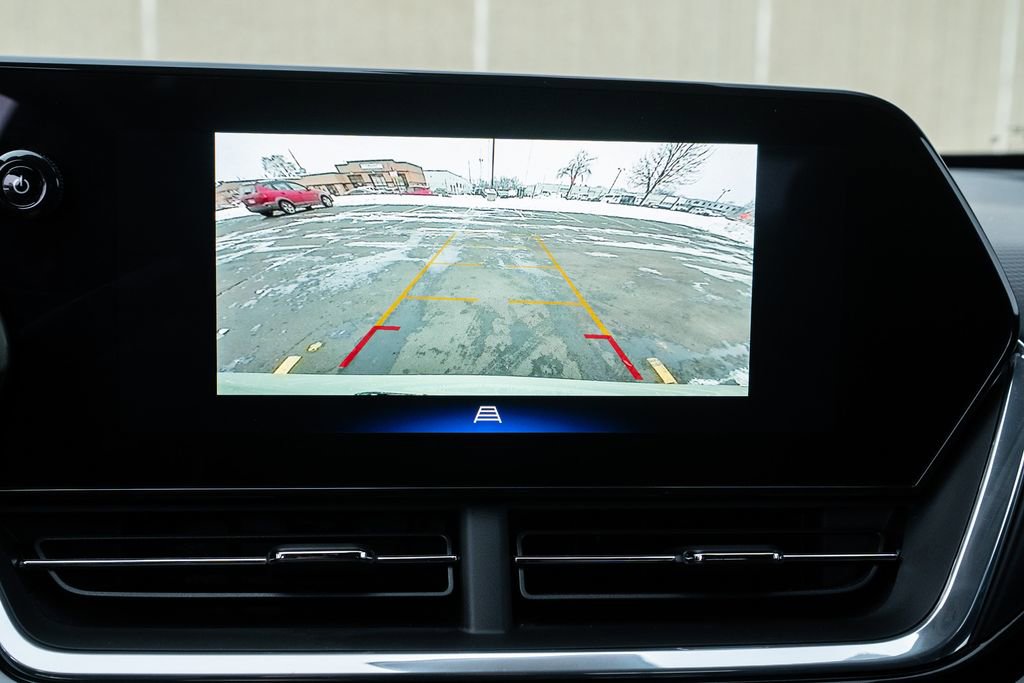 Used 2025 Chevrolet Trax ACTIV w/ Driver Confidence Package image 32