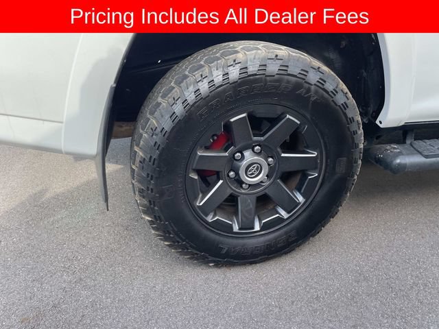 Used 2022 Toyota 4Runner Trail Special Edition AWD/4WD image 8