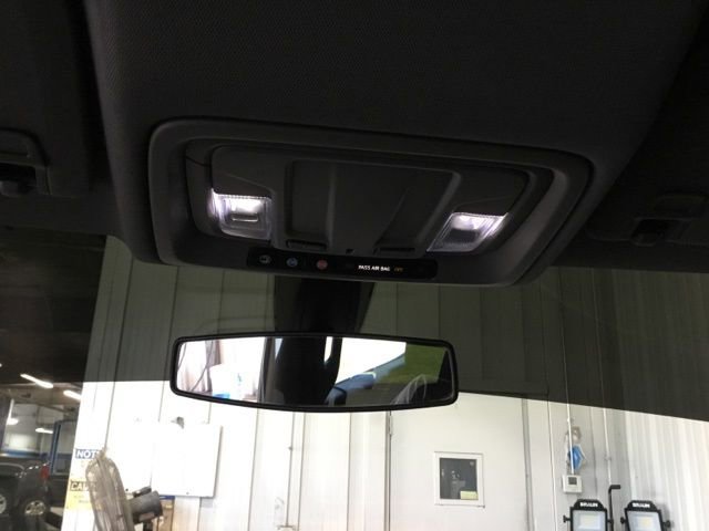 Used 2020 Chevrolet Silverado 1500 Custom w/ Custom Value Package image 36