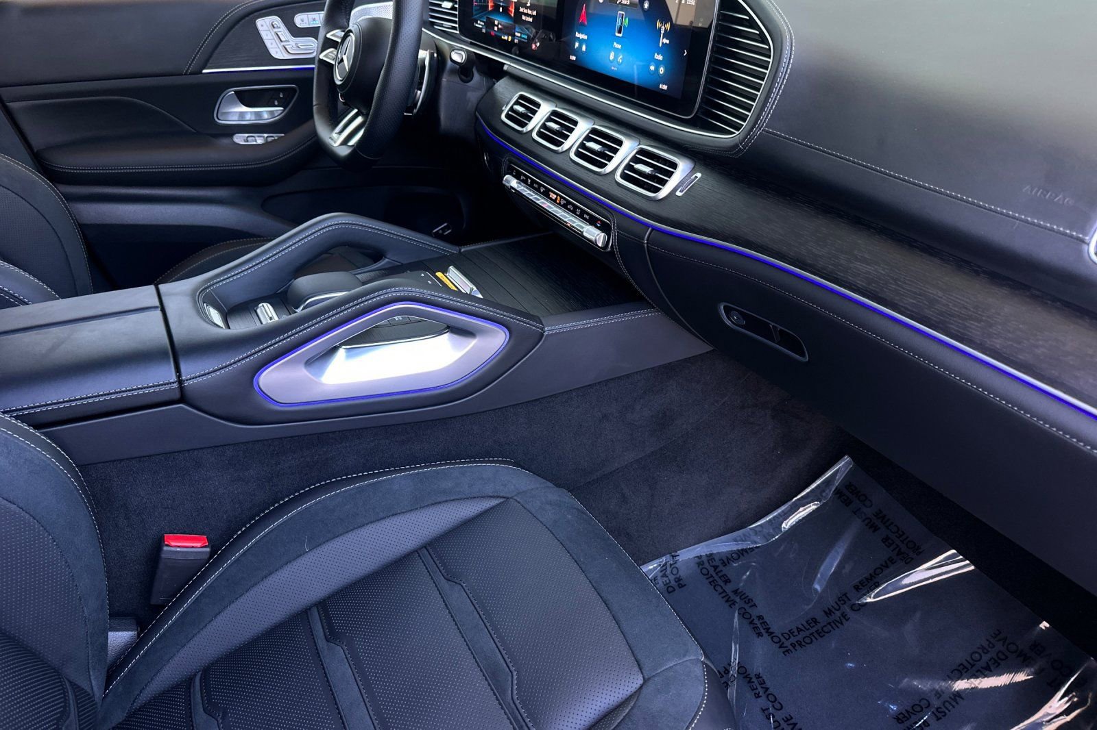 New 2026 Mercedes-Benz GLS 63 AMG 4MATIC image 8