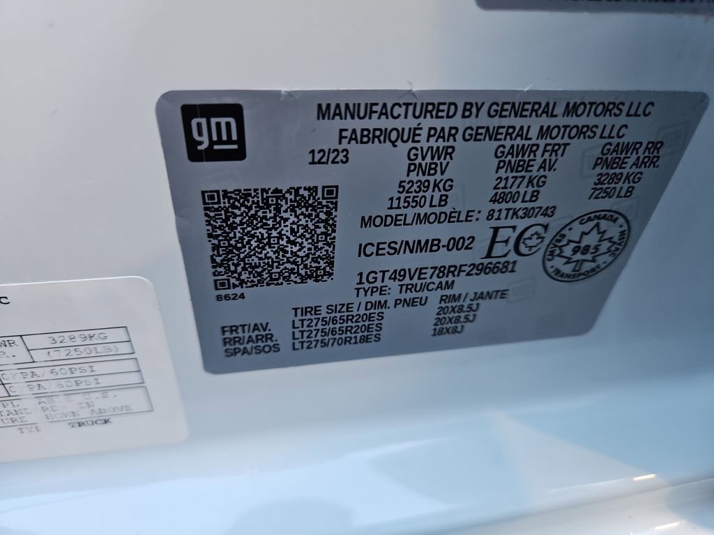 Used 2024 GMC Sierra 3500 AT4 AWD/4WD image 29