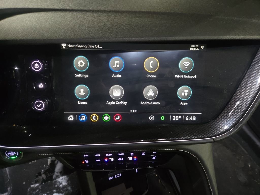 Used 2022 Buick Envision Essence w/ Sport Touring Package image 21