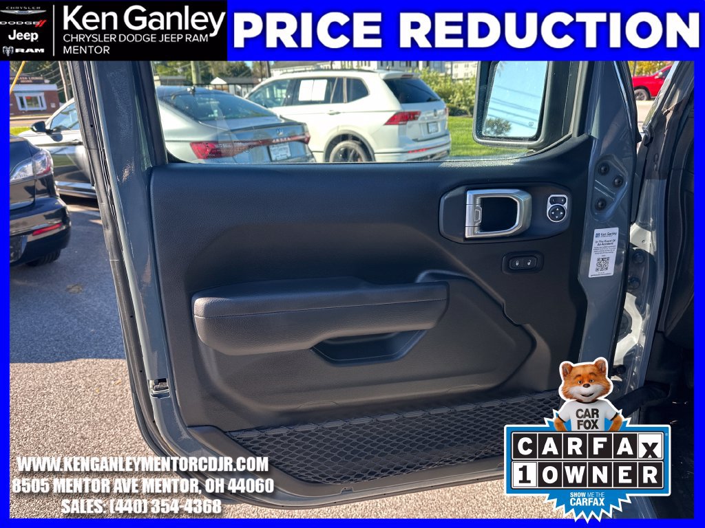Certified 2025 Jeep Wrangler Sport AWD/4WD image 12