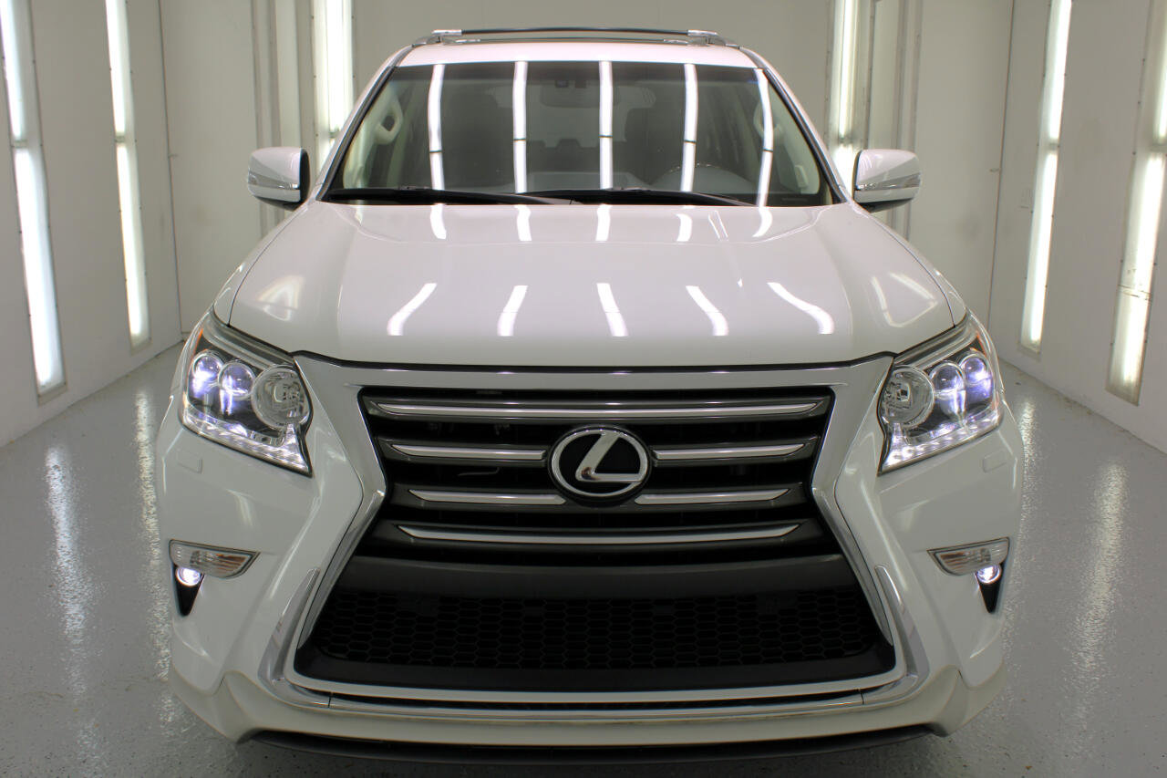 Used 2019 Lexus GX 460 Premium image 3