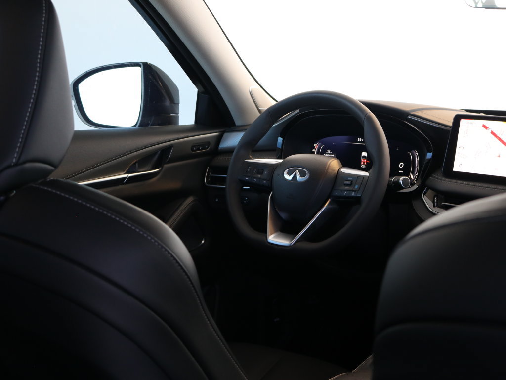 Used 2023 INFINITI QX60 Luxe w/ Performance Audio Package AWD/4WD image 43