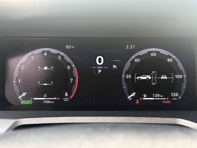 Used 2025 Toyota 4Runner Limited AWD/4WD image 28