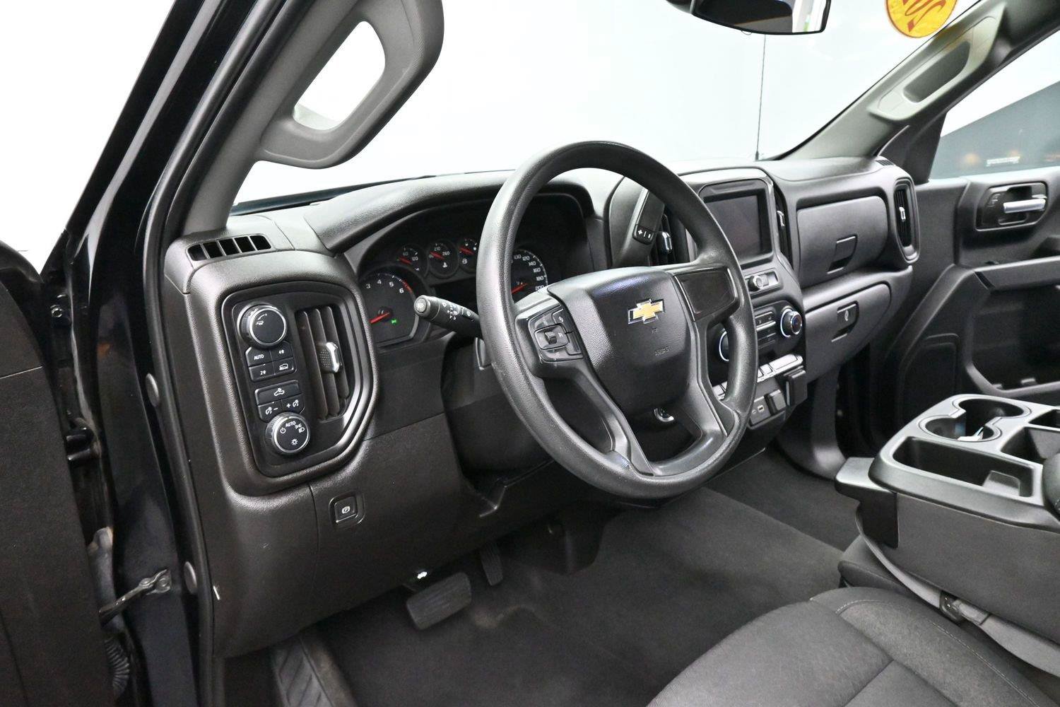 Used 2024 Chevrolet Silverado 1500 Custom AWD/4WD image 15