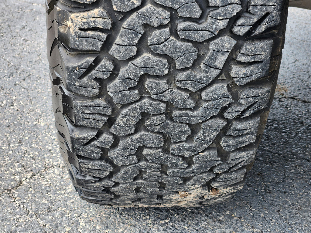 Used 2025 Ford F150 Raptor w/ Equipment Group 803A Raptor R image 11