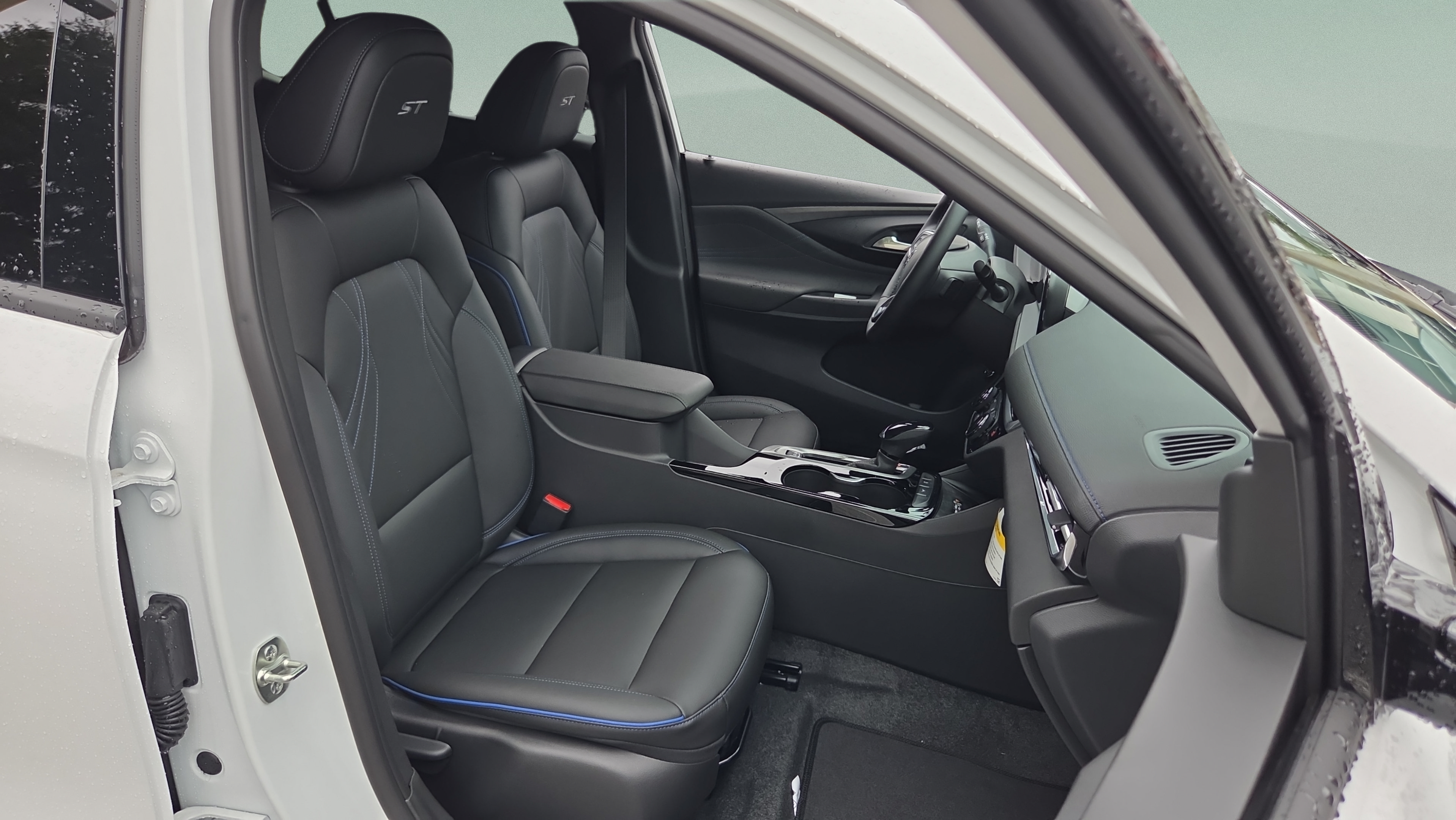 New 2026 Buick Envista Sport Touring w/ Convenience I Package FWD image 19