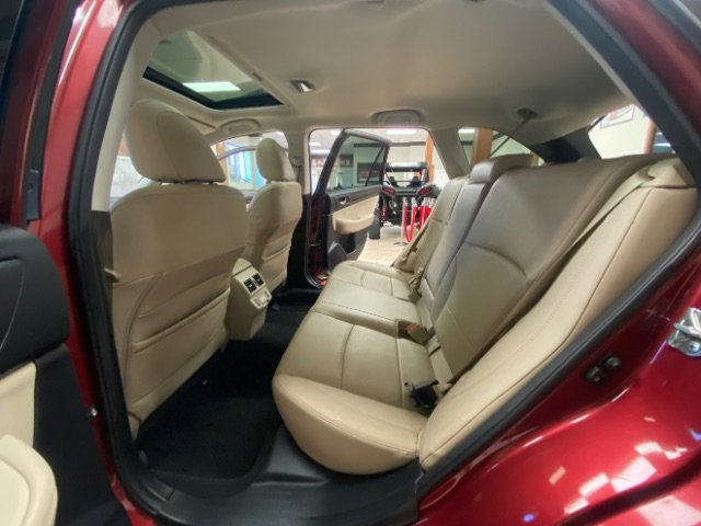 Used 2018 Subaru Outback 2.5i Limited AWD/4WD image 15