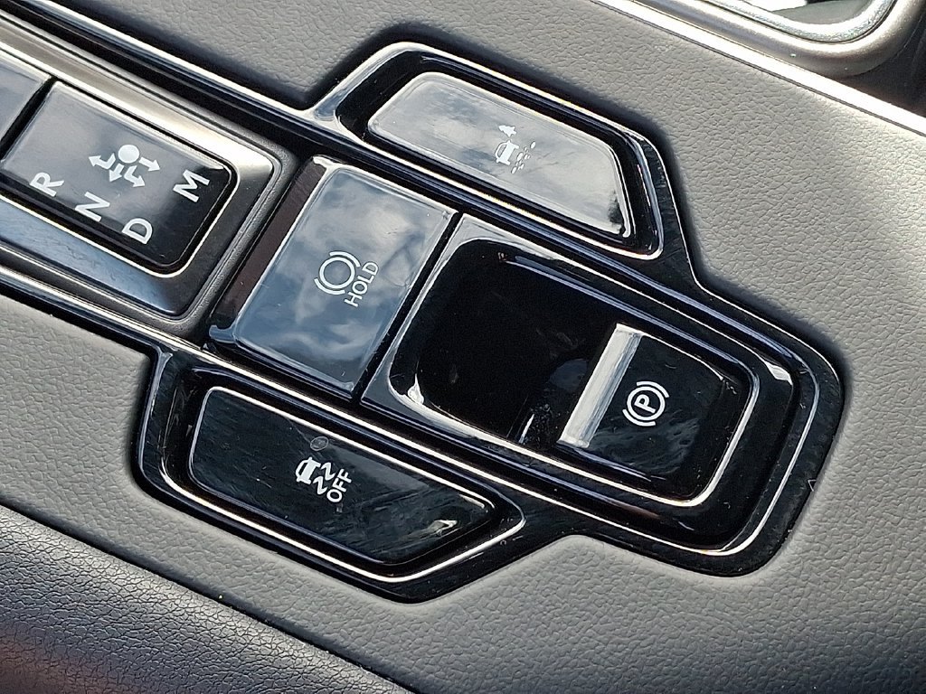 Certified 2026 Lexus TX 500h AWD w/ Technology Package image 25