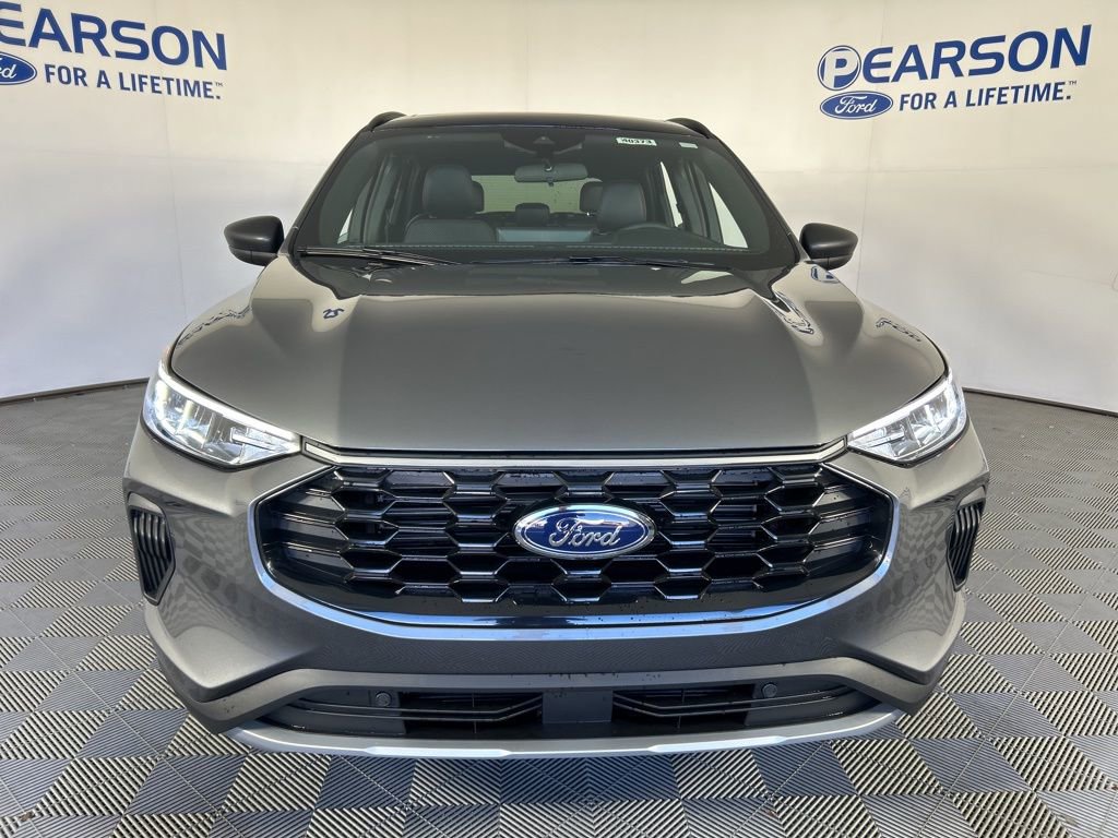 New 2026 Ford Escape ST-Line w/ Tech Pack #1 image 2