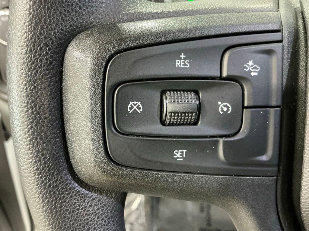 Used 2023 Chevrolet Silverado 1500 Custom image 11