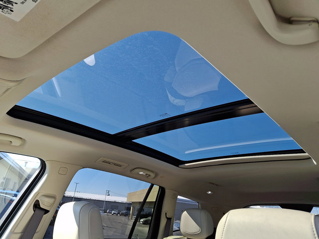 Used 2020 Cadillac XT6 Premium Luxury image 14