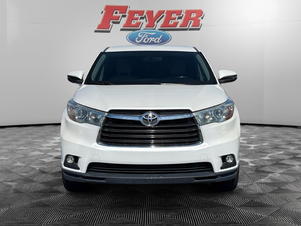 Used 2015 Toyota Highlander Plus FWD image 8