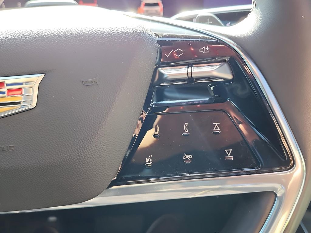 Used 2025 Cadillac Escalade ESV Premium Luxury w/ LPO, Floor Liner Package image 13