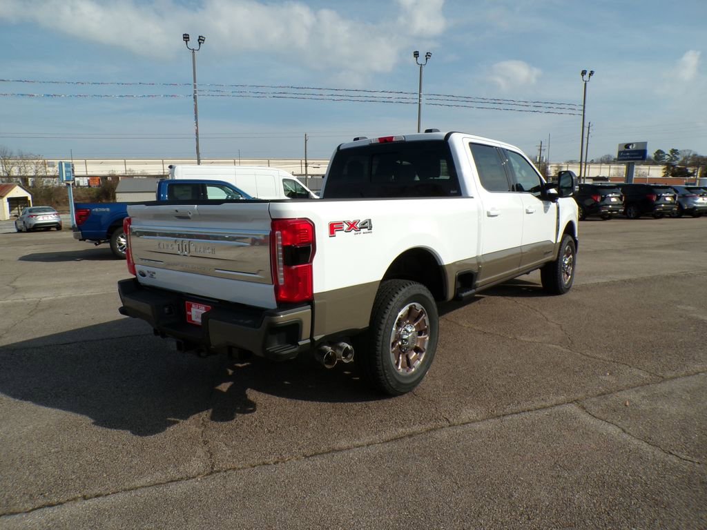New 2026 Ford F250 King Ranch w/ FX4 Off-Road Package AWD/4WD image 7
