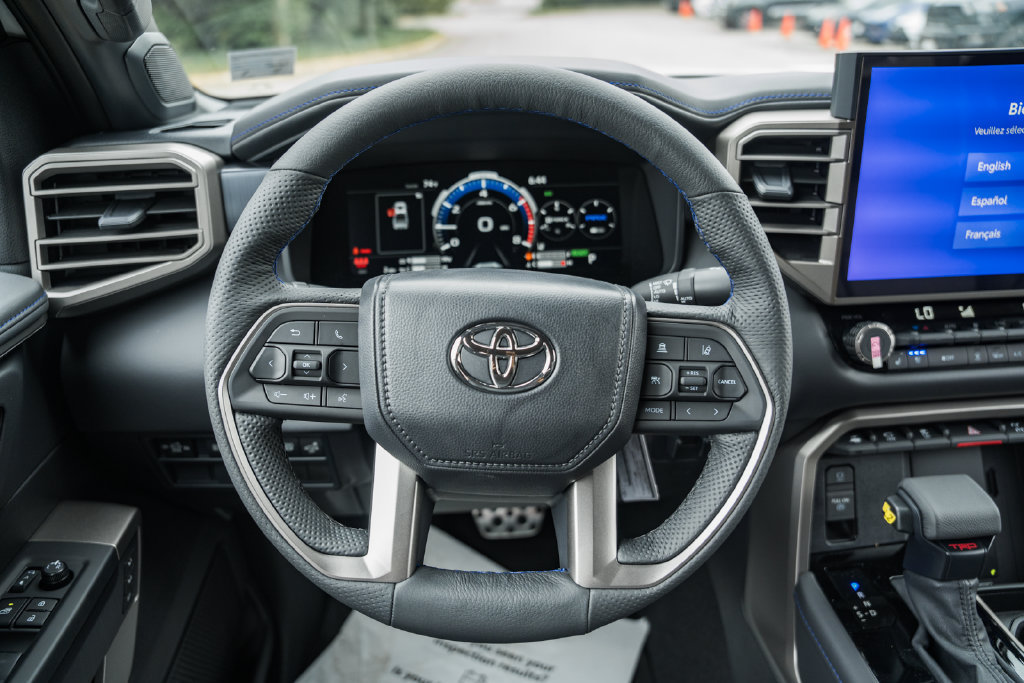 New 2026 Toyota Tundra Platinum w/ TRD Off-Road Package AWD/4WD image 30