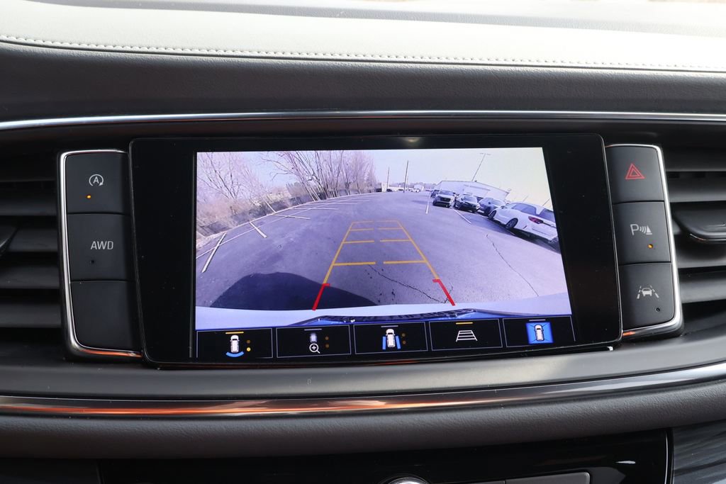 Used 2024 Buick Enclave Premium image 16