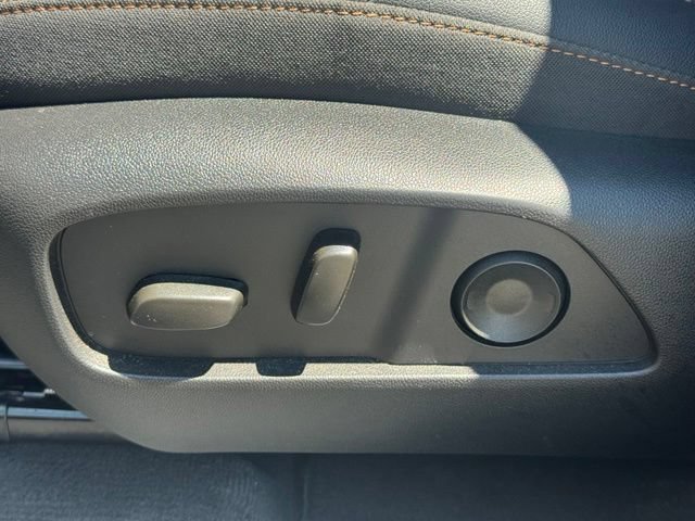New 2026 Chevrolet Equinox ACTIV w/ Safety and Technology Package AWD/4WD image 18