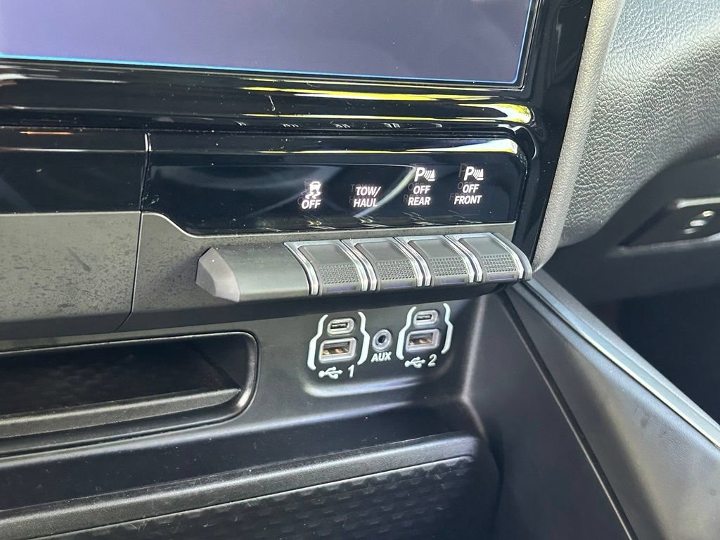 Certified 2024 RAM 1500 Big Horn RWD image 28