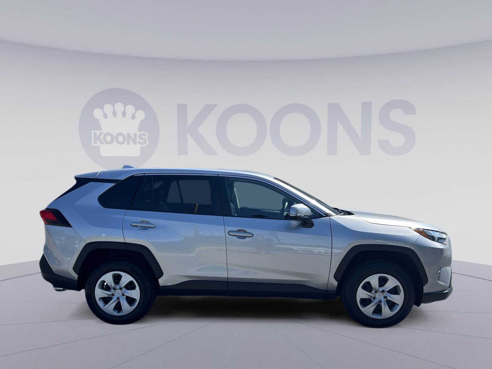 Used 2024 Toyota RAV4 LE AWD/4WD image 17