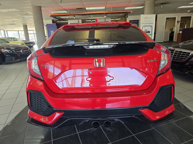 Used 2017 Honda Civic Sport image 3