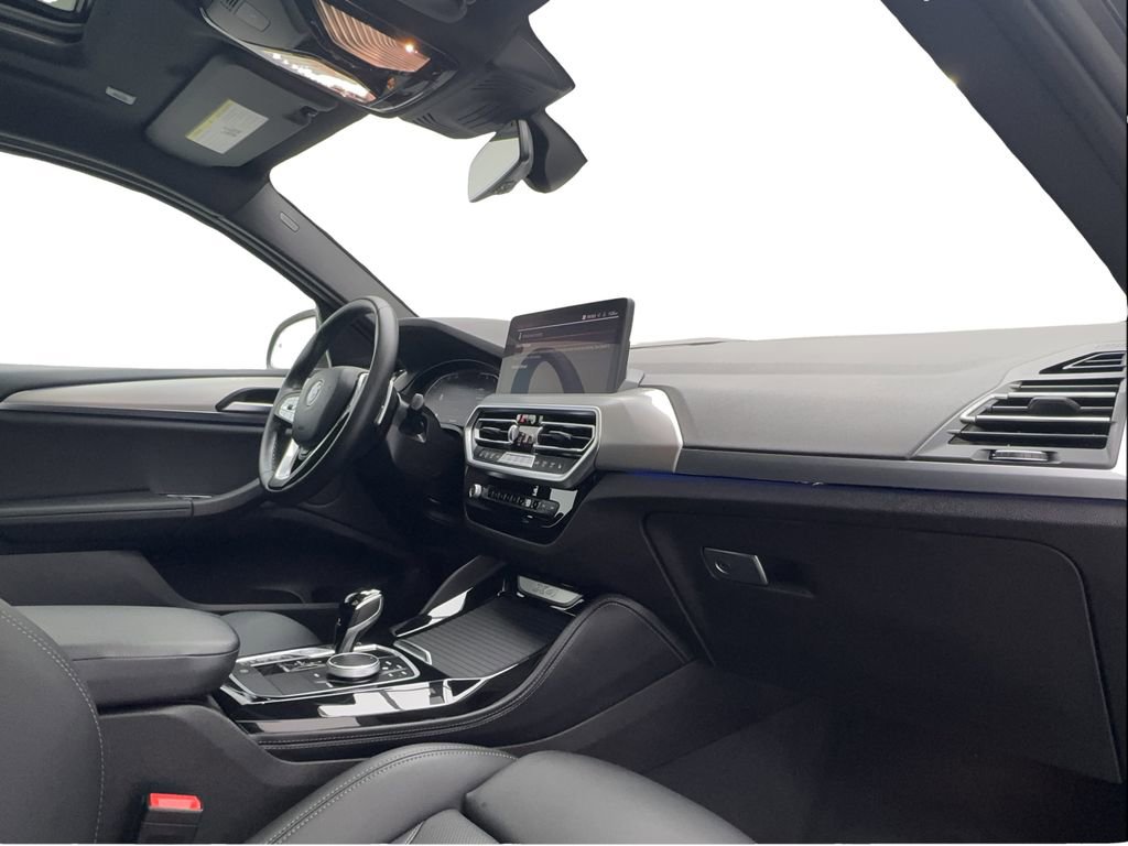 Used 2025 BMW X4 xDrive30i image 33