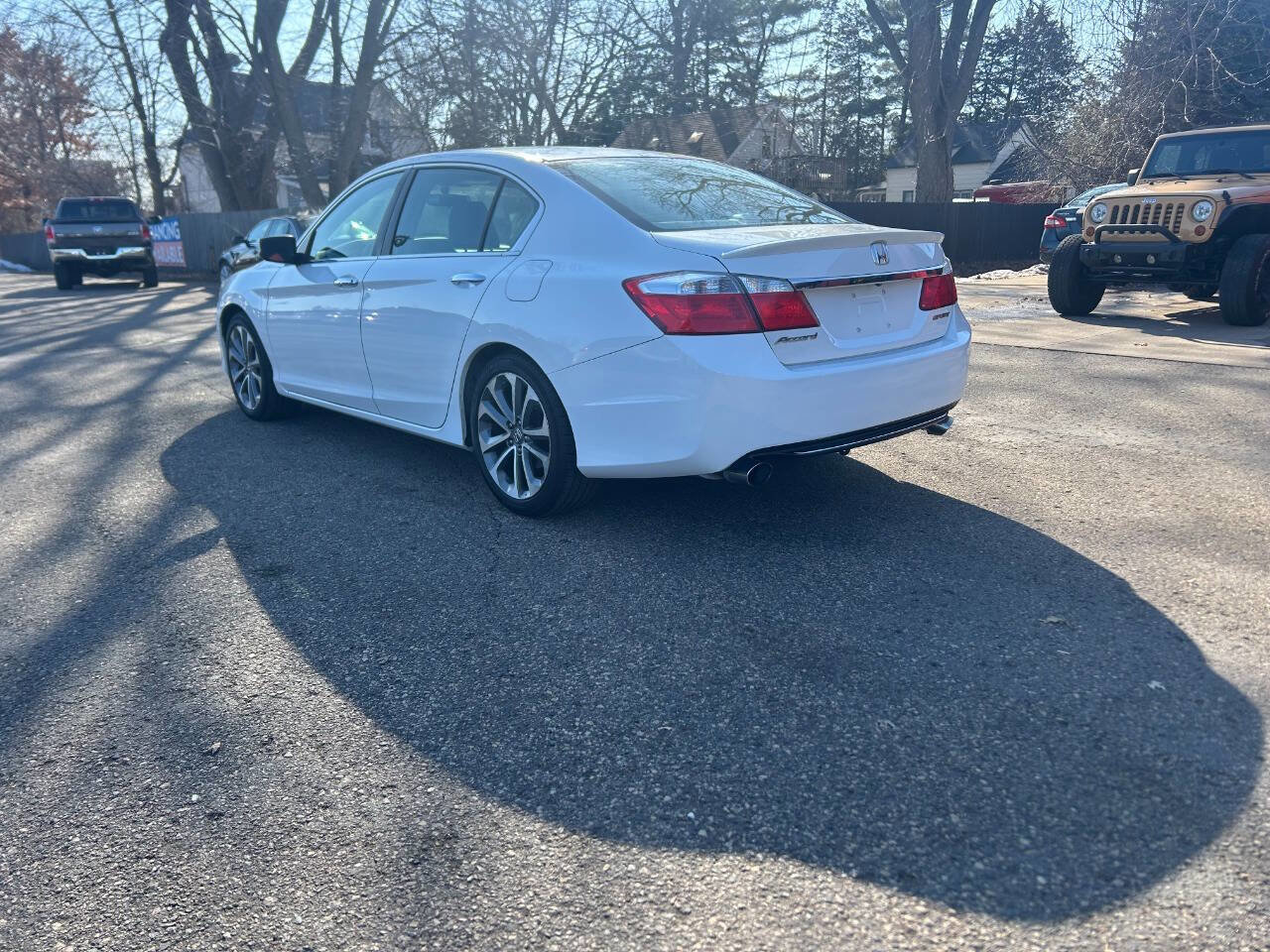 Used 2015 Honda Accord Sport image 15