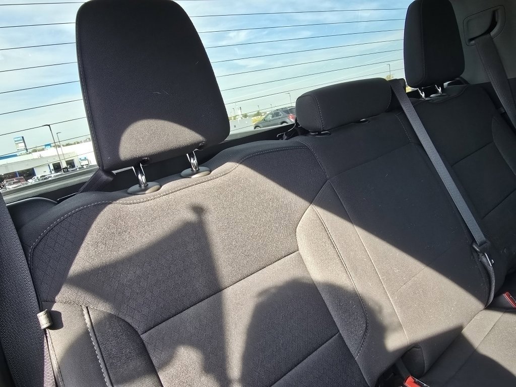 Used 2022 Chevrolet Silverado 1500 LT image 19