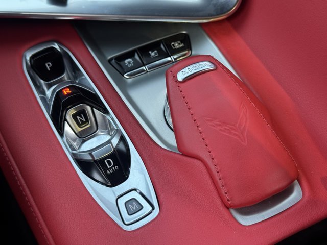 Used 2022 Chevrolet Corvette Stingray Preferred Cpe w/ Z51 Performance Package RWD image 17