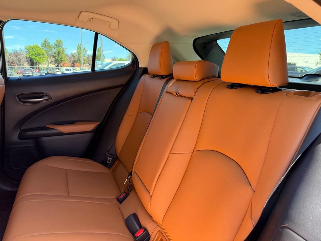Used 2021 Lexus UX 250h w/ Premium Package AWD/4WD image 30