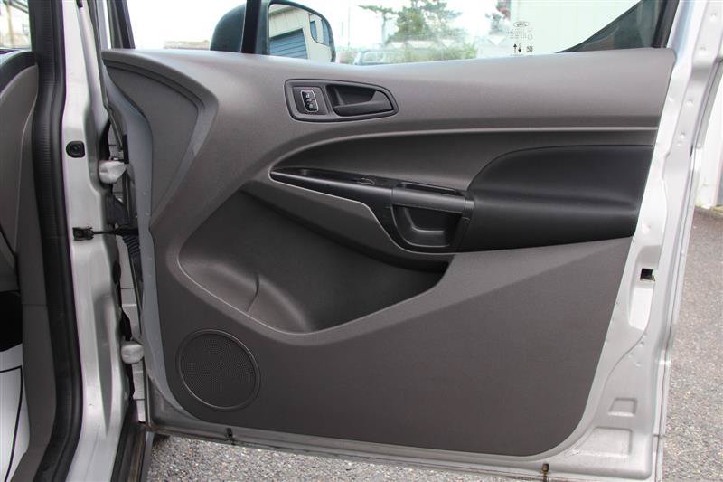 Used 2023 Ford Transit Connect XL FWD image 18