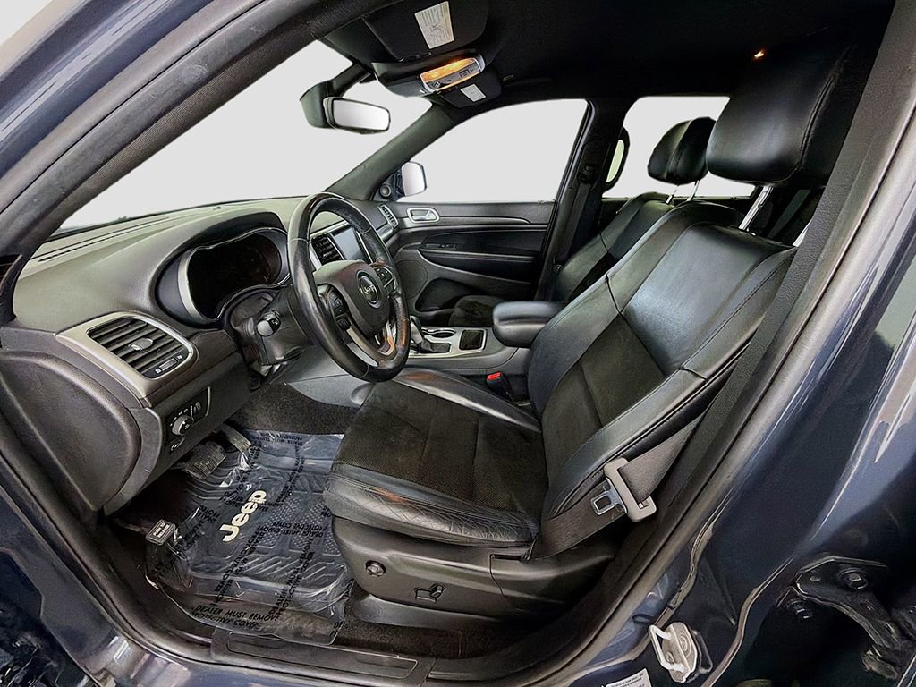Used 2017 Jeep Grand Cherokee Altitude image 17