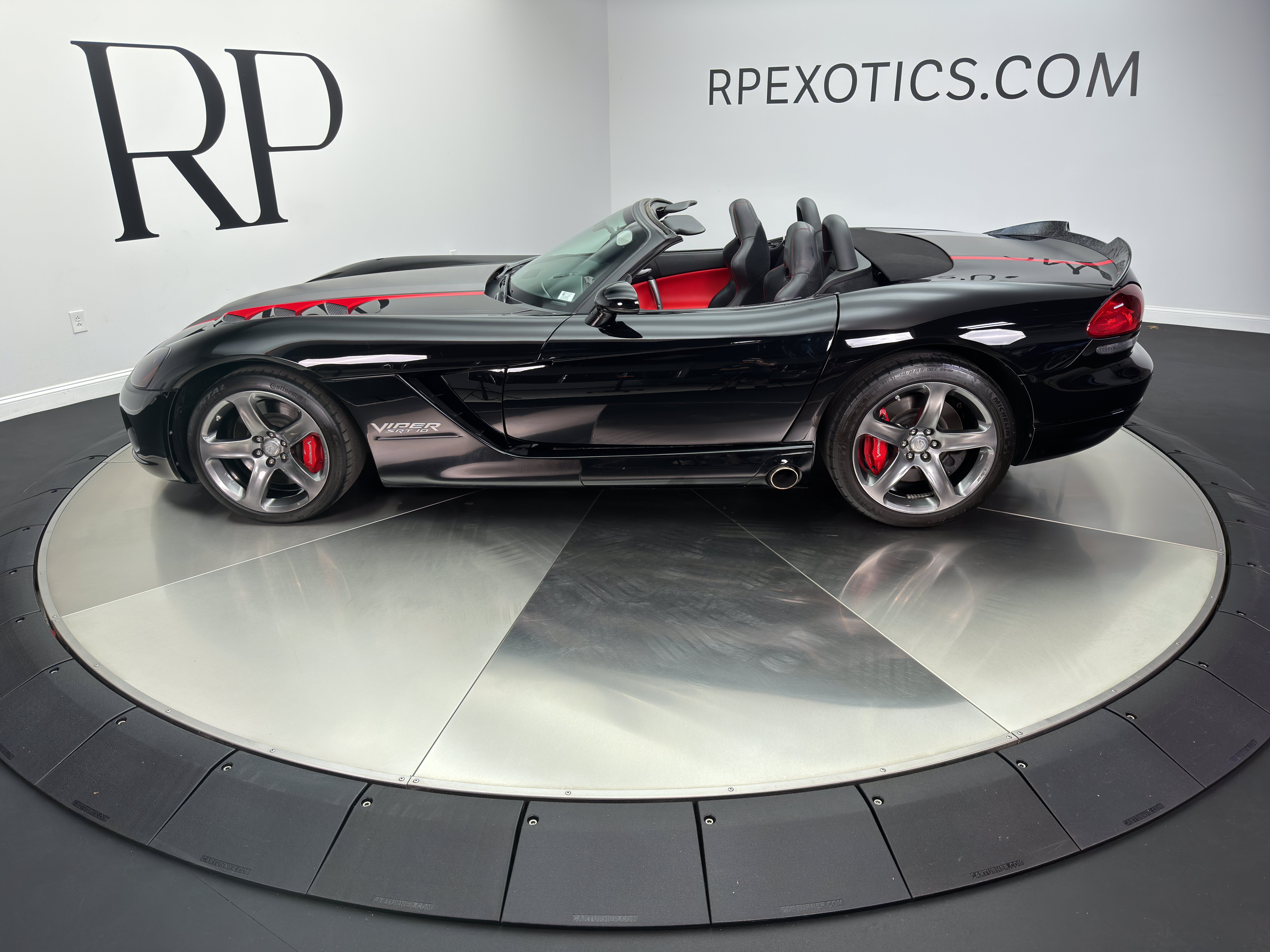 Used 2008 Dodge Viper SRT-10 w/ Protection Group RWD image 4