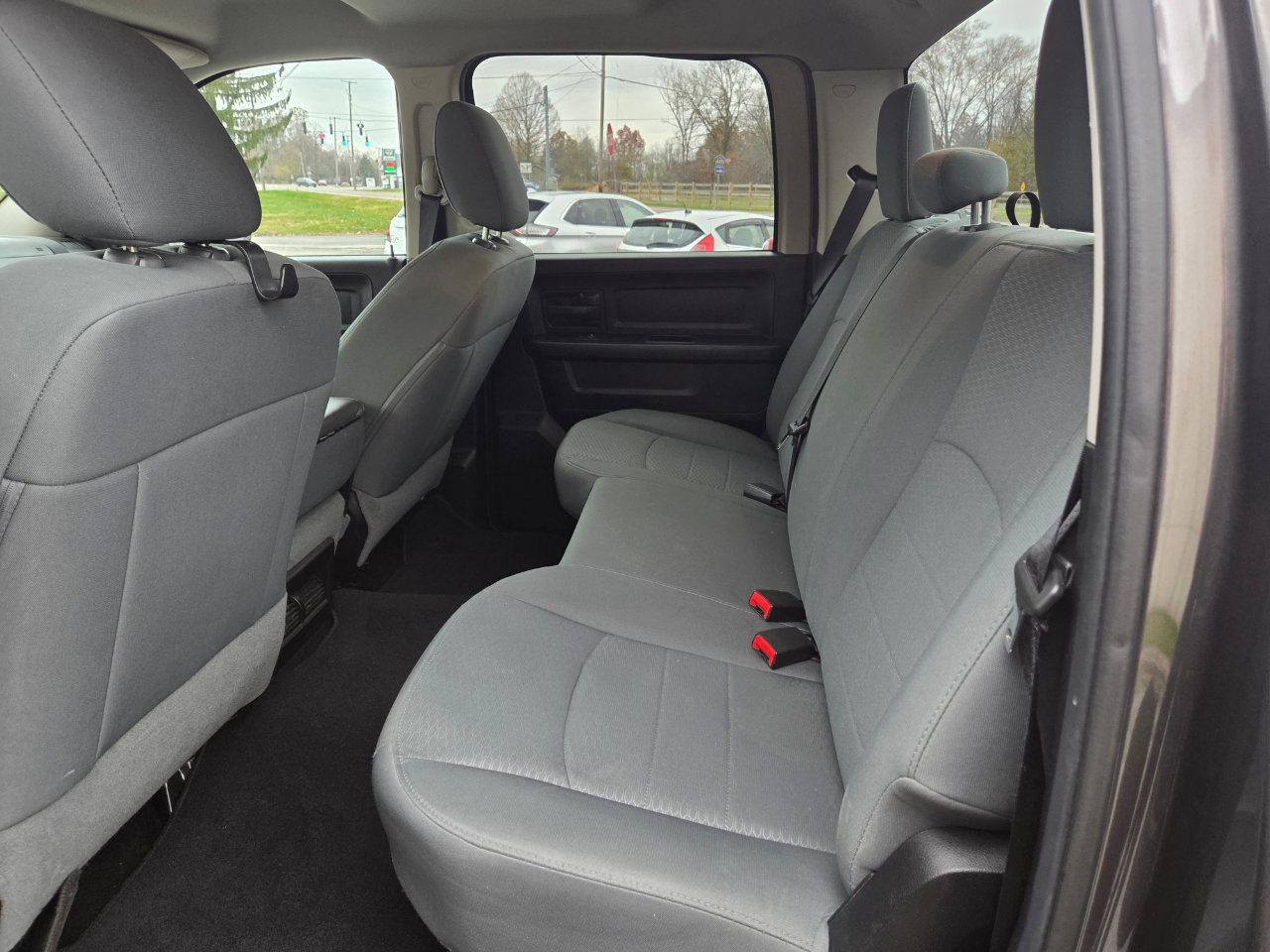 Used 2014 RAM 1500 Express image 20