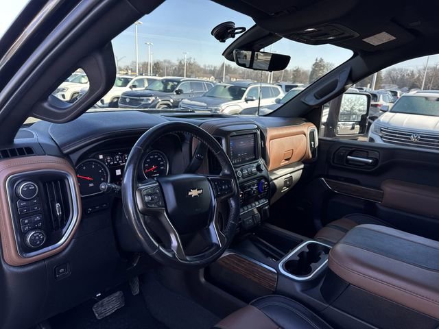 Used 2023 Chevrolet Silverado 3500 High Country image 10