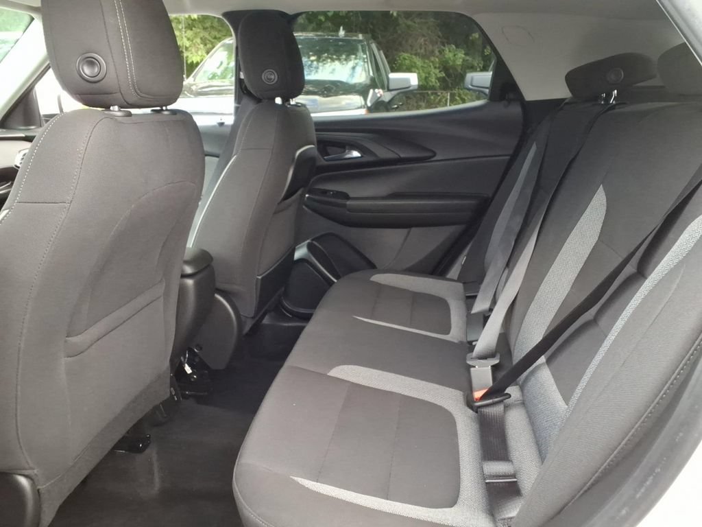 Certified 2021 Chevrolet TrailBlazer LT w/ Convenience Package AWD/4WD image 16