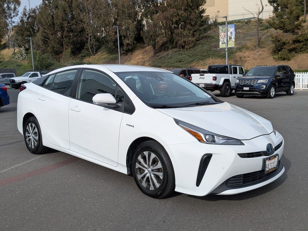 Used 2022 Toyota Prius LE
