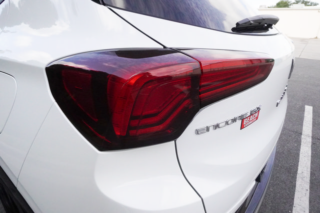 Used 2024 Buick Encore GX Sport Touring w/ Experience Buick Package FWD image 31