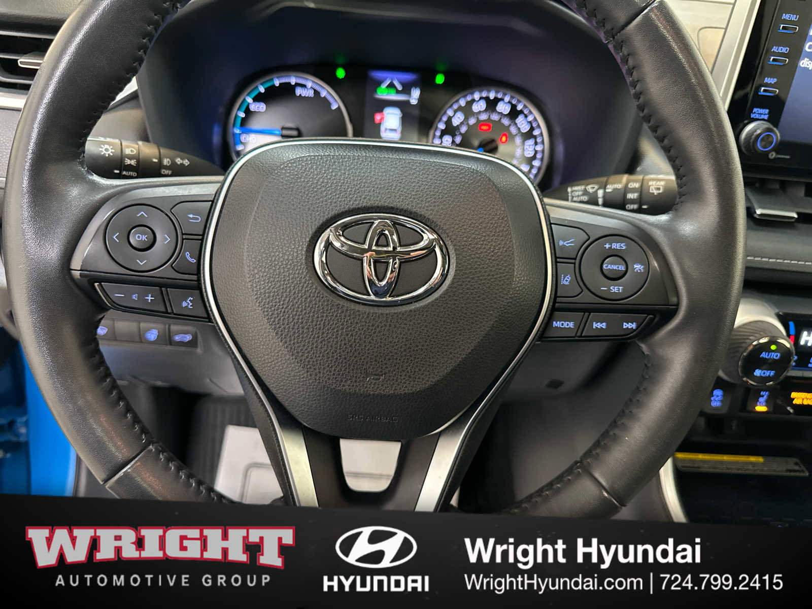 Used 2021 Toyota RAV4 XLE Premium image 20