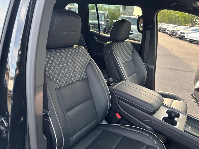 Used 2026 GMC Acadia Denali w/ Super Cruise Package AWD/4WD image 39