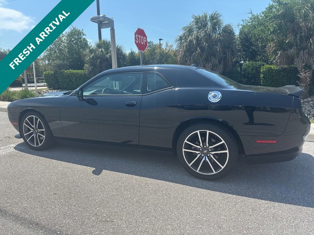 Used 2023 Dodge Challenger GT w/ Plus Package image 10