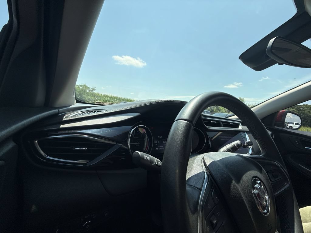Certified 2022 Buick Encore GX Select w/ Sport Touring Package FWD image 24