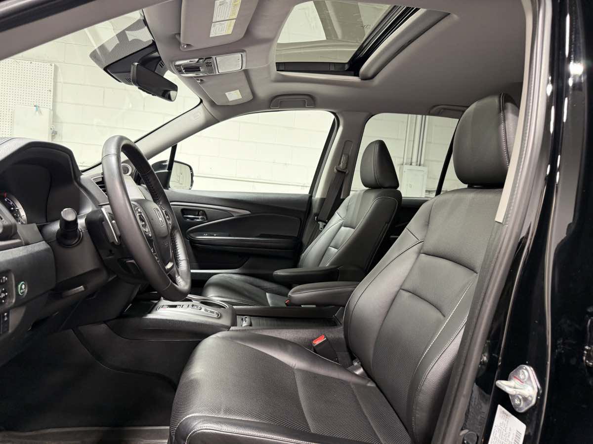 Used 2023 Honda Ridgeline RTL-E image 15