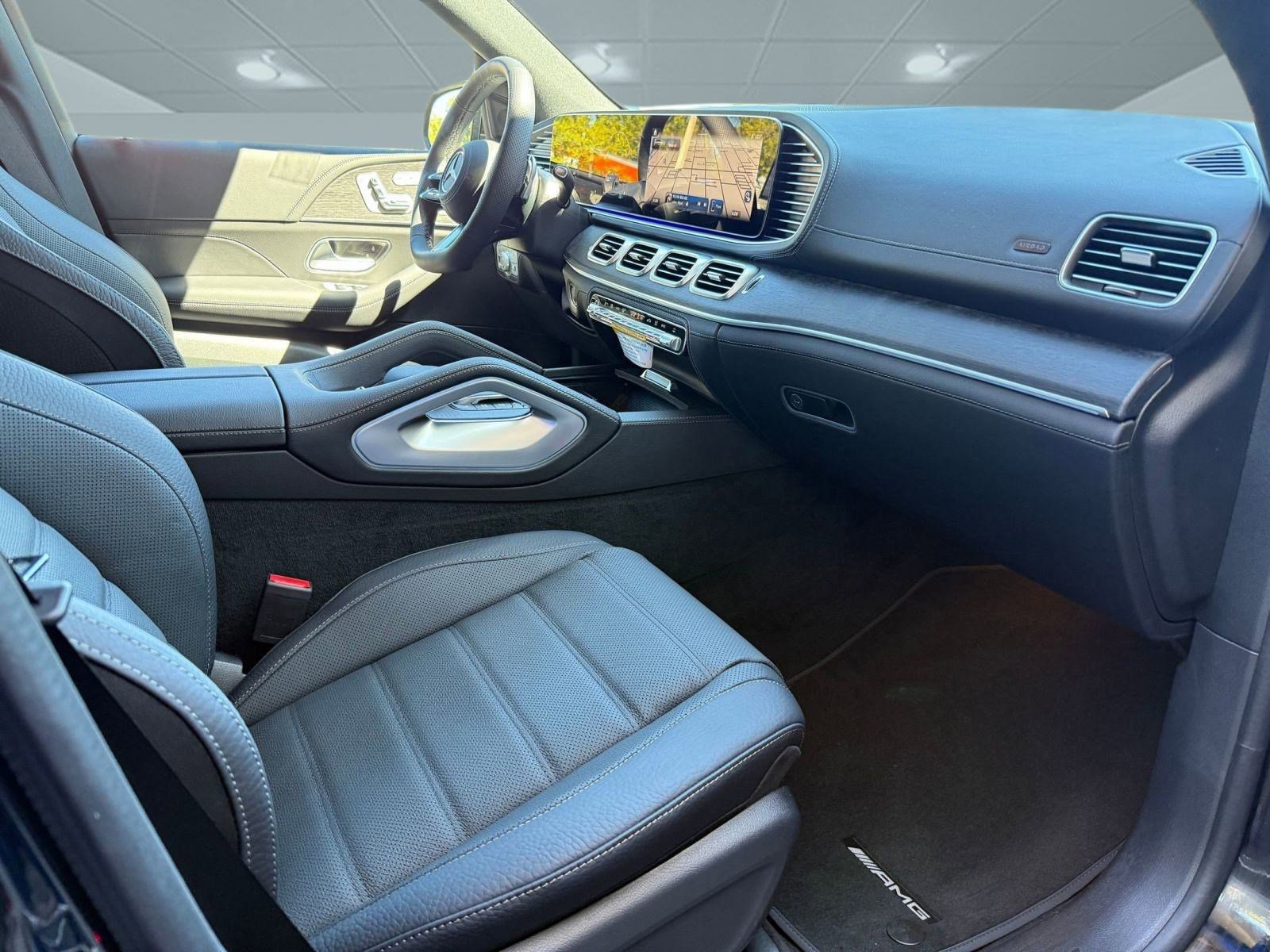 New 2026 Mercedes-Benz GLS 580 4MATIC image 18