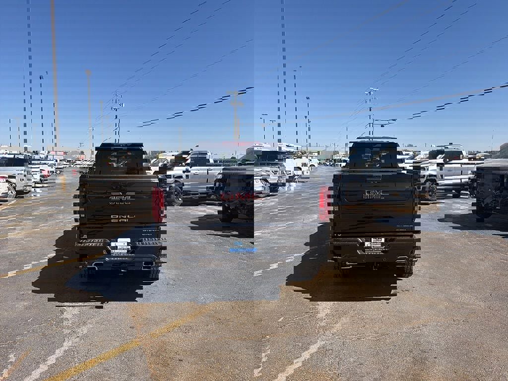 Used 2024 GMC Sierra 1500 Denali image 6