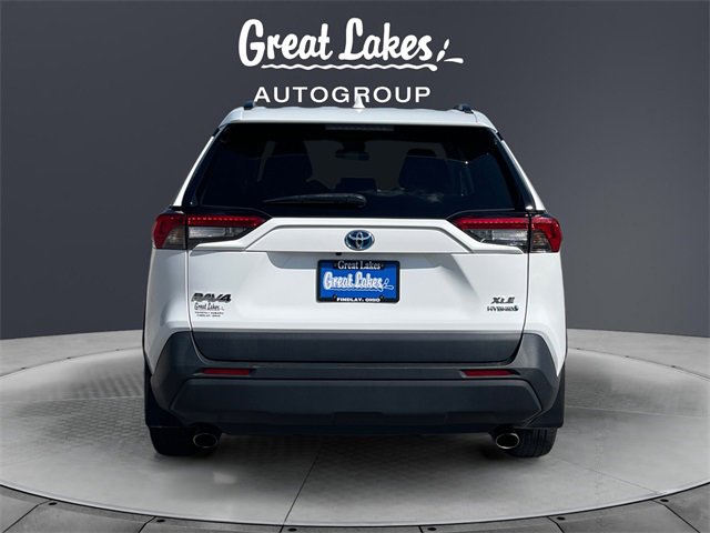 Used 2021 Toyota RAV4 XLE image 4